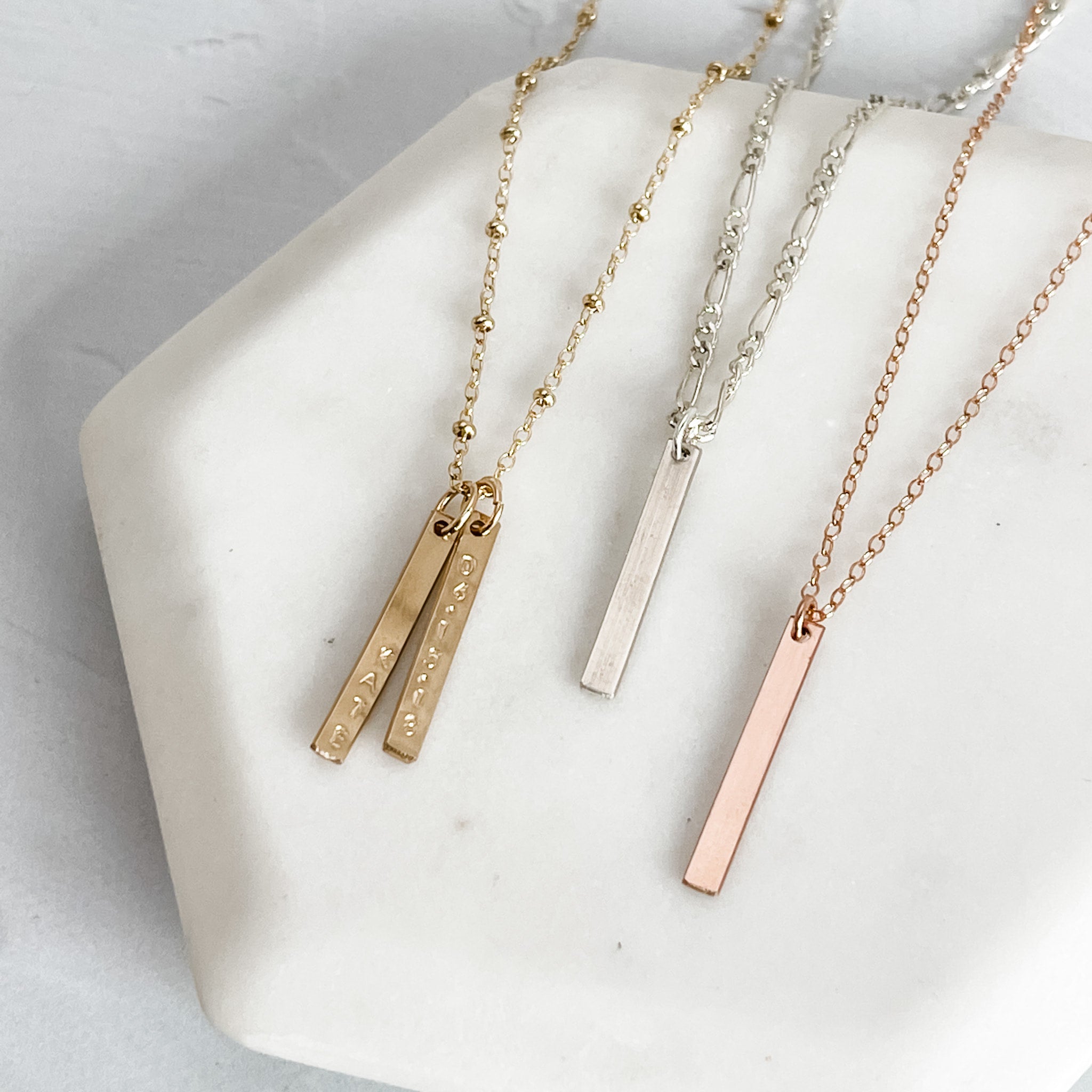 Custom vertical outlet bar necklace